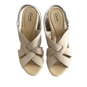 BRAND NEW Clarks Wedge Sandle